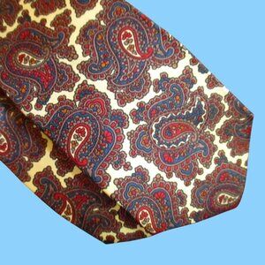 Vintage 1970s NECKTIE  3" Wide 54" TIE PAISLEY PRINT ROOSTER COLORADO SPRINGS